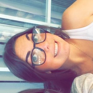 Meet your Posher, Kaitlyn